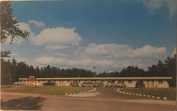 City Motel - Old Postcard